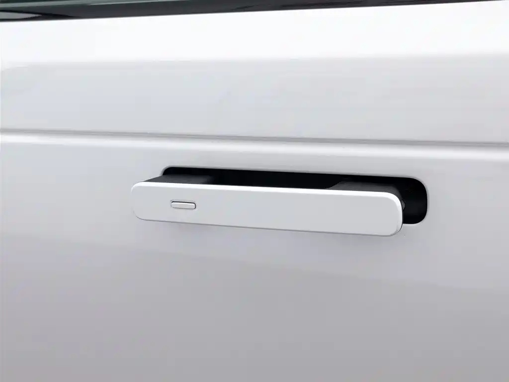 Land Rover Range Rover Velar 2025 Dynamic HSE фото 18