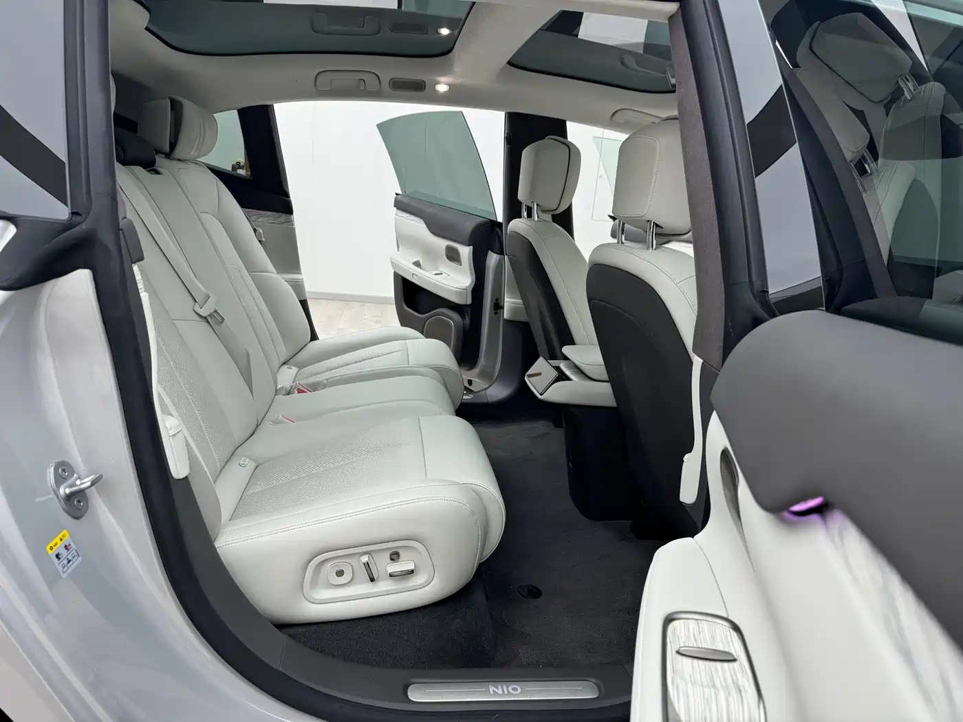 NIO NIO ET7