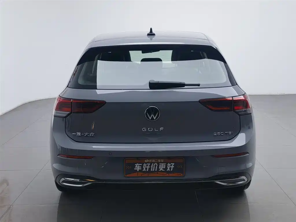 Volkswagen Golf 2023 Facelift 280TSI DSG Pro фото 4