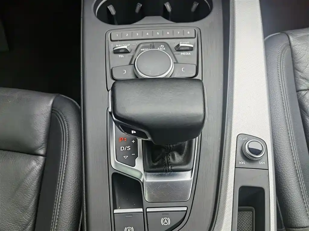 Audi A5 (Import) 2017 Coupe 40 TFSI Style фото 13