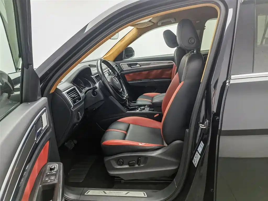 Volkswagen Teramont 2019 380TSI 4WD Comfort China VI фото 10