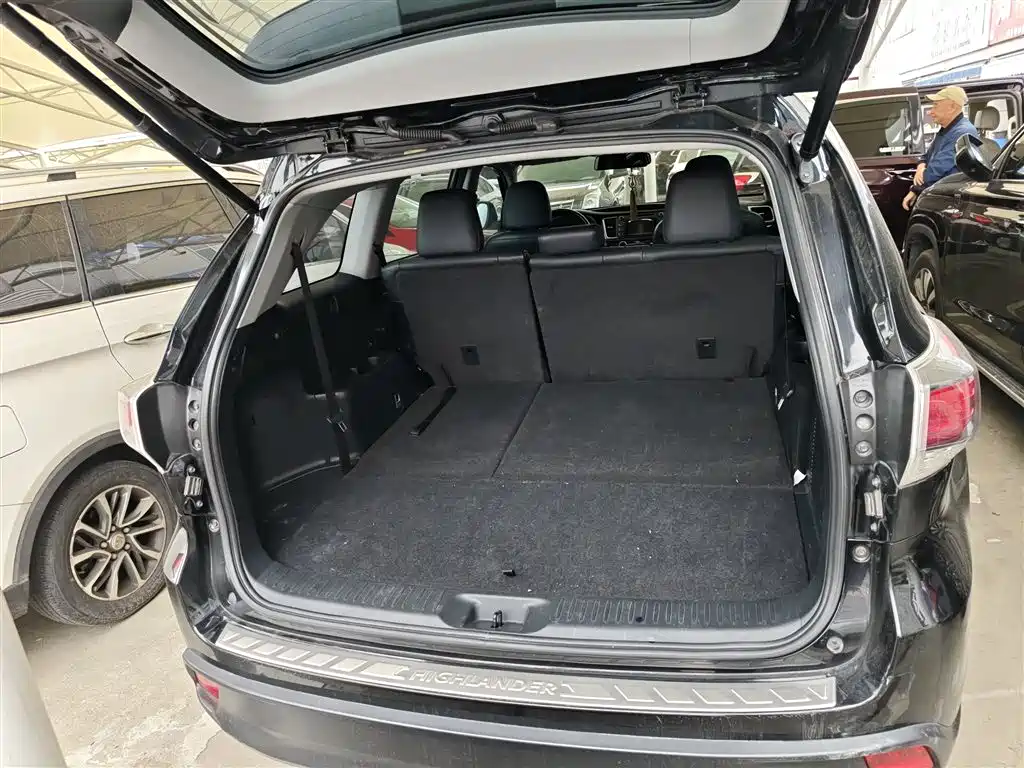 Toyota Highlander 2015 2.0T AWD Luxury Edition 7-seater фото 19