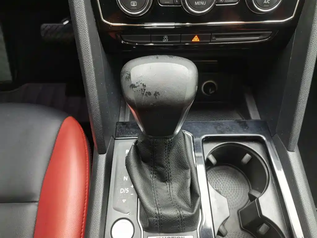 Volkswagen Teramont 2019 380TSI 4WD Comfort China VI фото 13