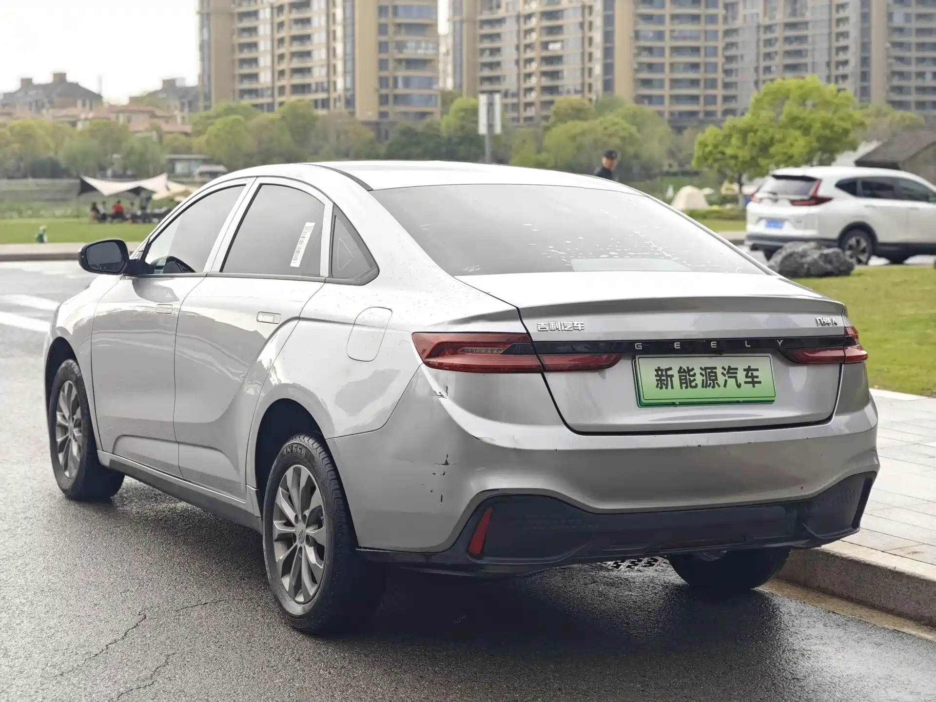 Фото 6 - Geely Geometry A