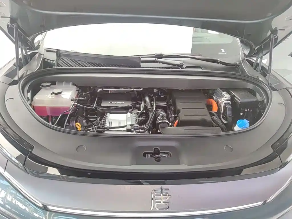 BYD Tang L 2025 2025 DM 175KM Drone Player Edition