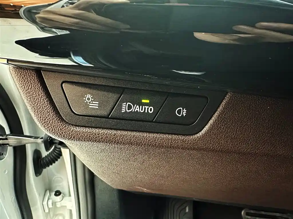 BMW X1 2023 sDrive20Li X Design Package фото 17