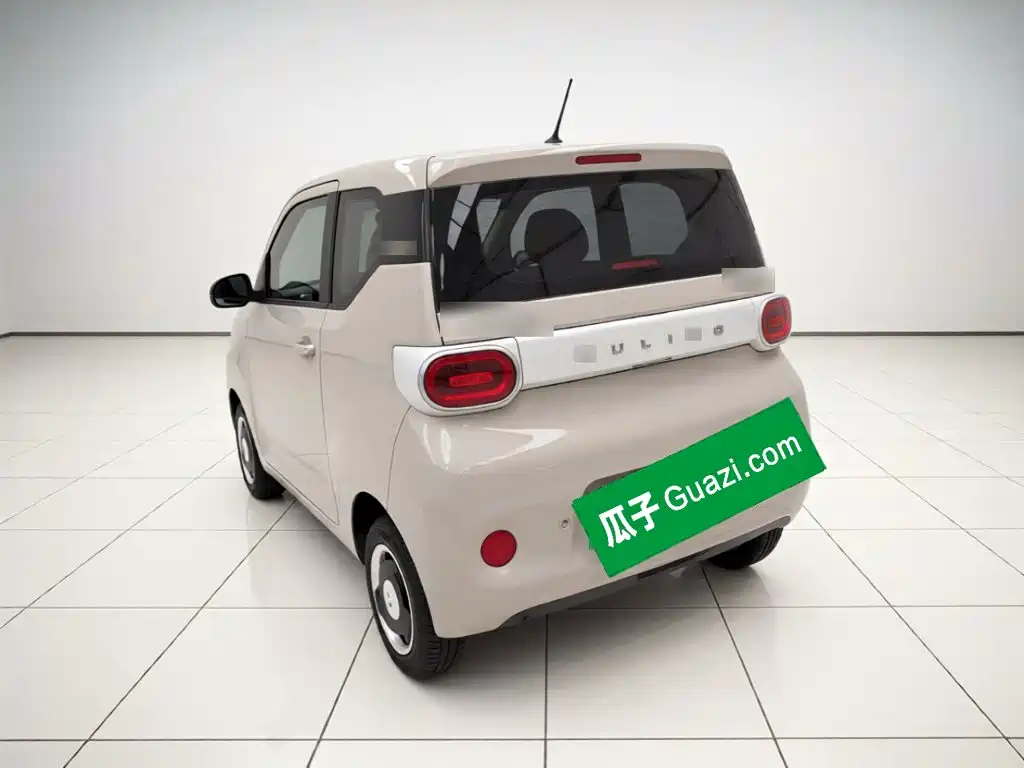 Wuling Motors Hongguang MINIEV 2026 2024 3rd Generation 215km Youth Edition