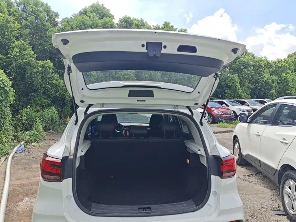 MG ZS 2022 2020 180DVVT Automatic Lite