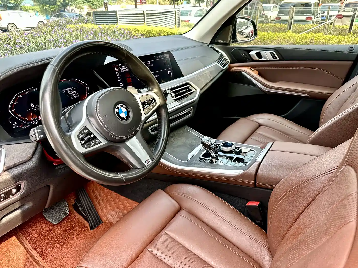 BMW X5 (Import) 2019 xDrive40i Exclusive M Sport Package фото 9