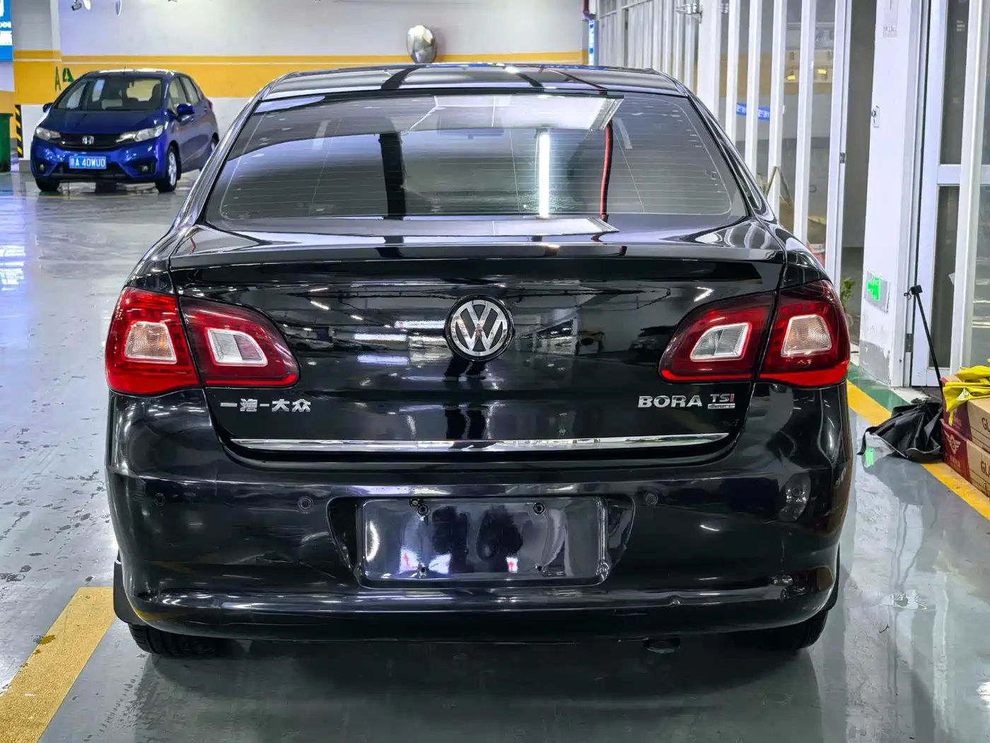 Volkswagen Bora 2012 1.4T Automatic Comfort Model фото 3