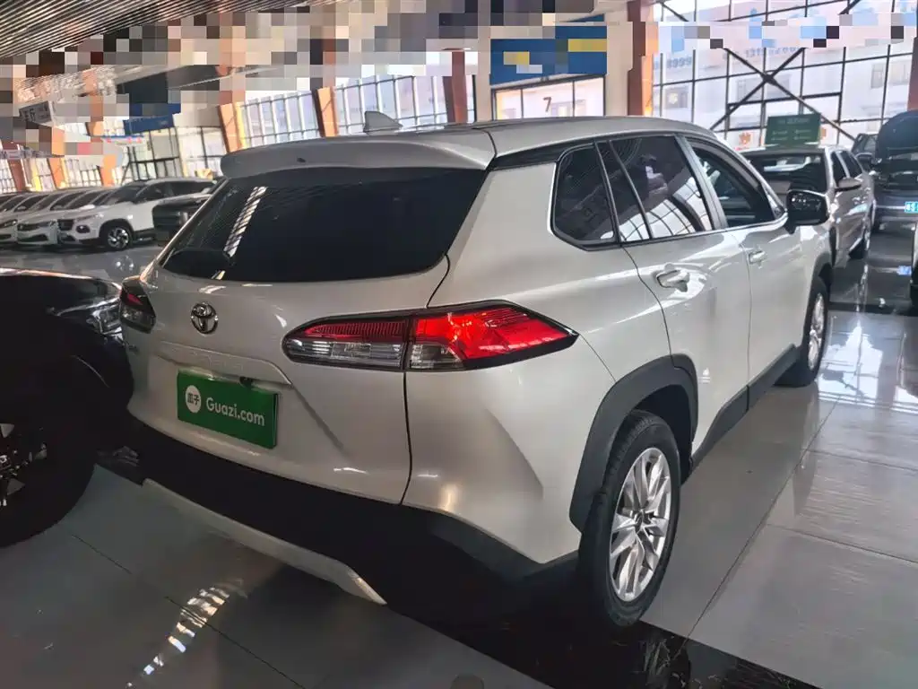 Toyota Corolla Cross 2022 2.0L Elite Edition фото 11
