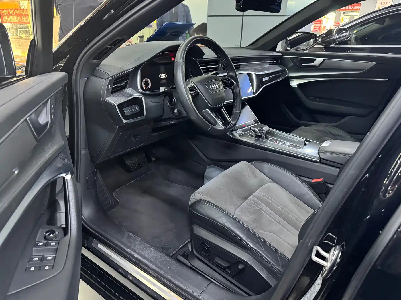 Audi A6L 2020 40 TFSI Luxury Dynamic фото 14