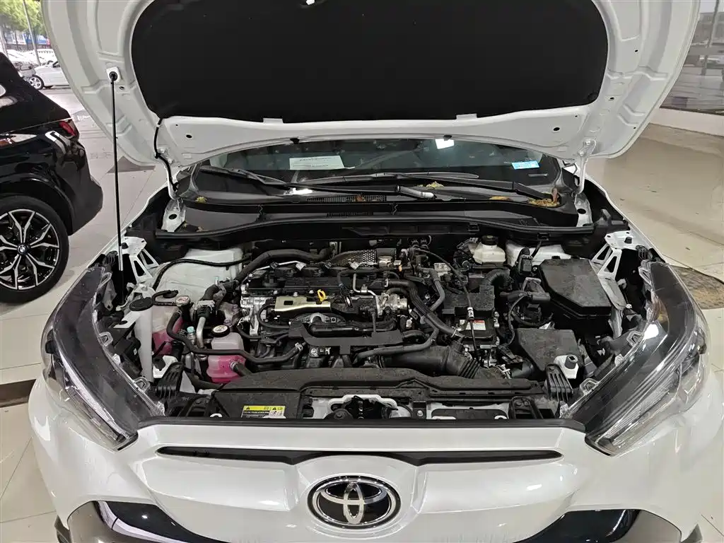 Toyota Frontlander 2024 2.0L Smart Hybrid Dual Engine Leading Edition фото 20