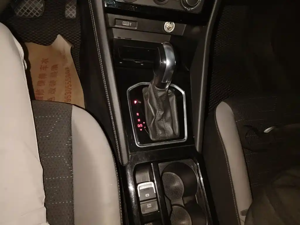 Фото 14 - Jetta VS7