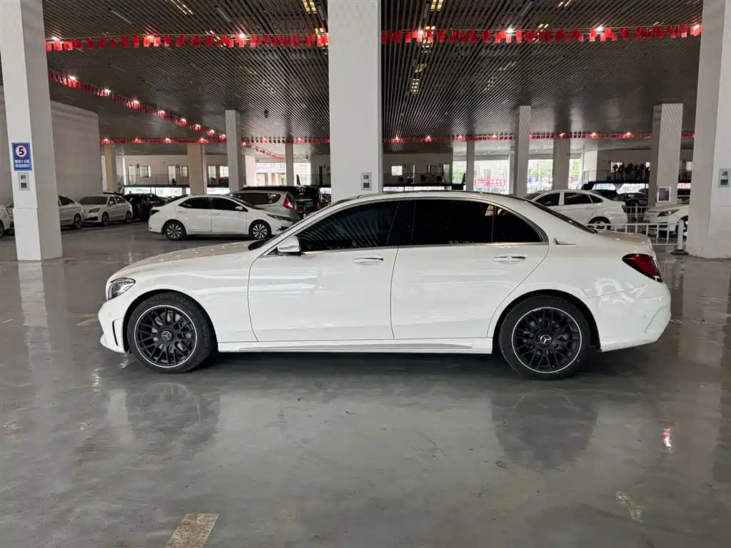 Mercedes-Benz C-Class 2019 C 260 L Sport фото 8