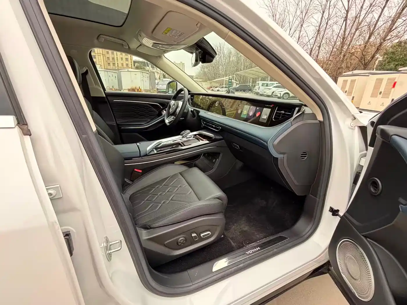 Voyah Auto VOYAH FREE 2021 2WD Standard Pure Electric Urban Edition фото 7