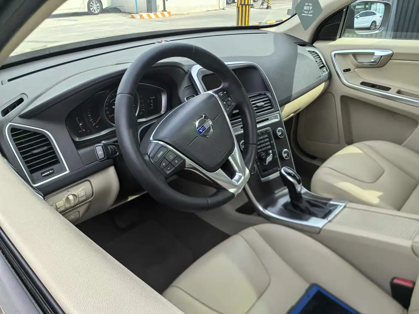 Volvo XC60 (Import) 2014 2014 T5 Zhiyi Edition