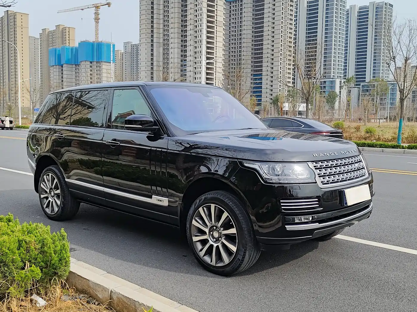 Land Rover Range Rover 2015 5.0 SC V8 AB Prestigious Genesis Extended Edition фото 18