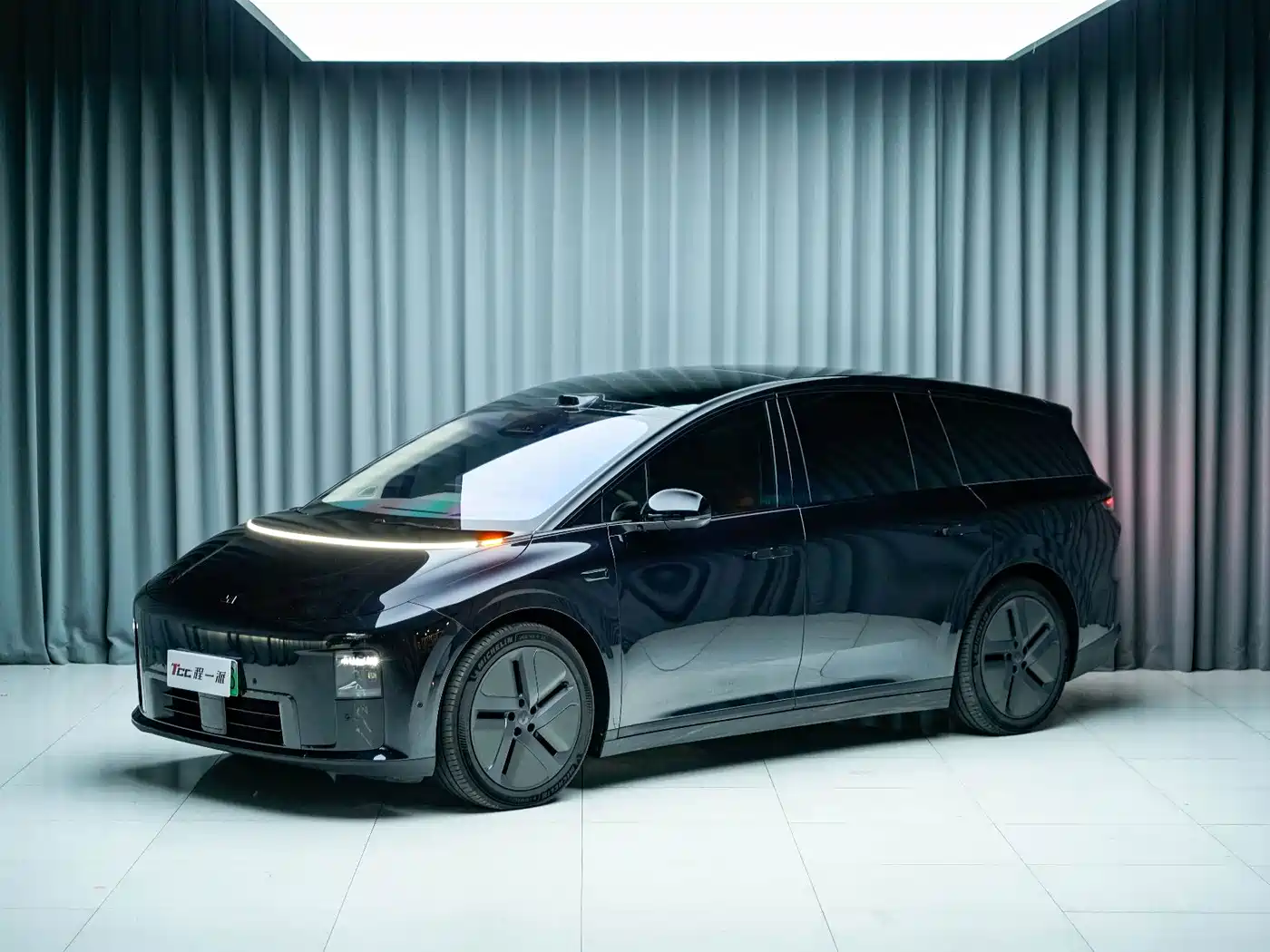 Li Auto Li i8 2026 2025 Standard Edition