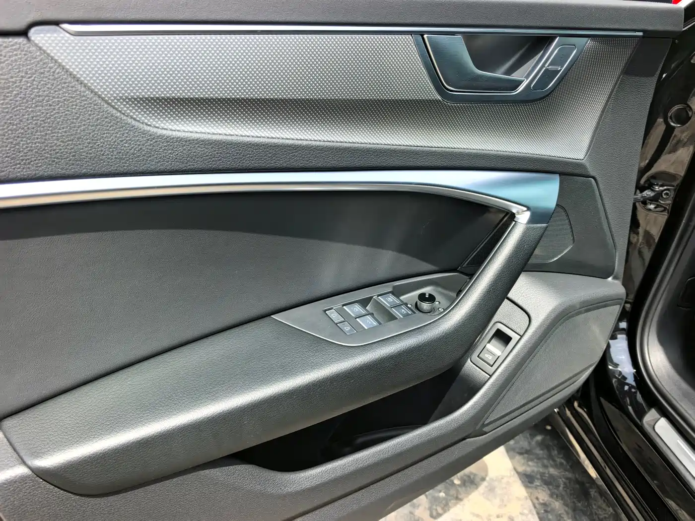 Audi A6L 2023 40 TFSI Luxury Dynamic фото 9