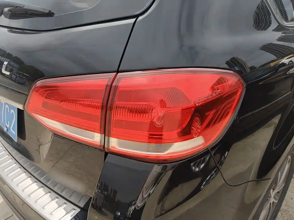 Фото 8 - Haval H6