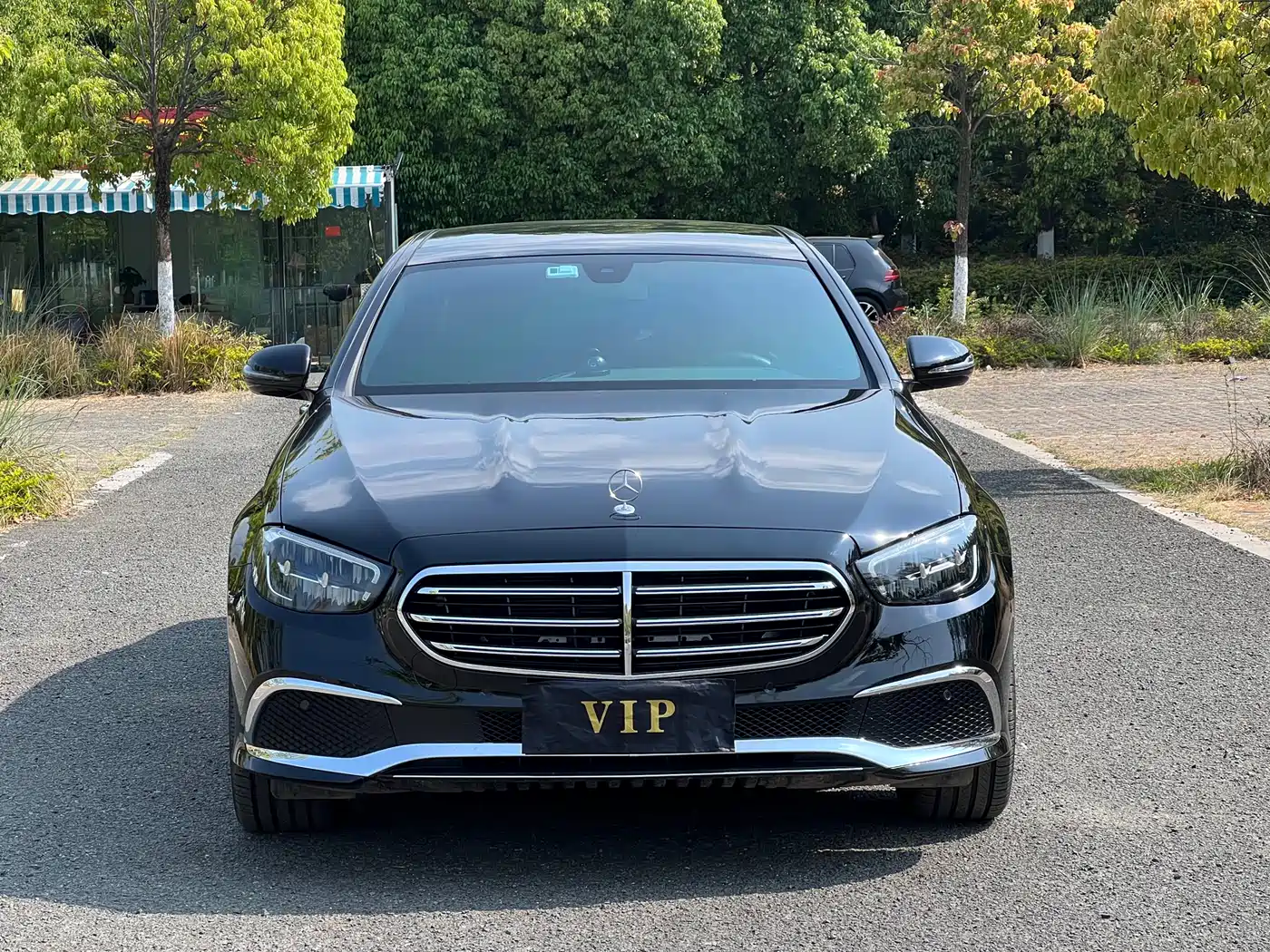 Mercedes-Benz E-Class 2023 E 260 L Sport фото 2