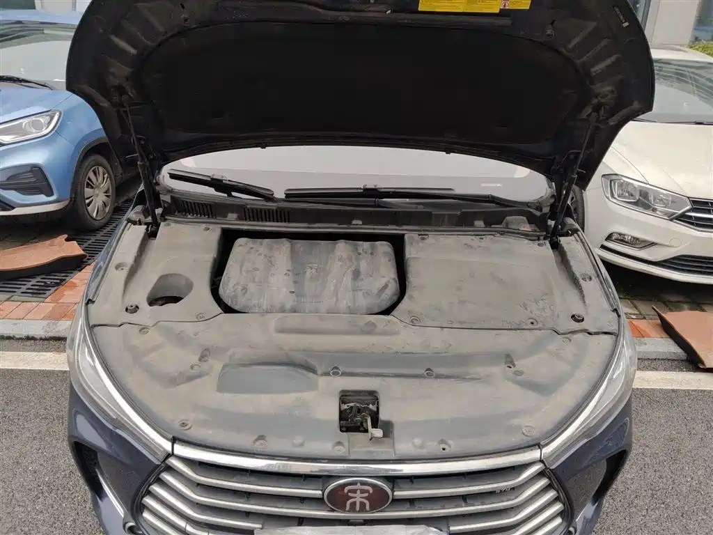 BYD Song MAX 2017 1.5T Auto Smart Elite 7-Seater фото 11
