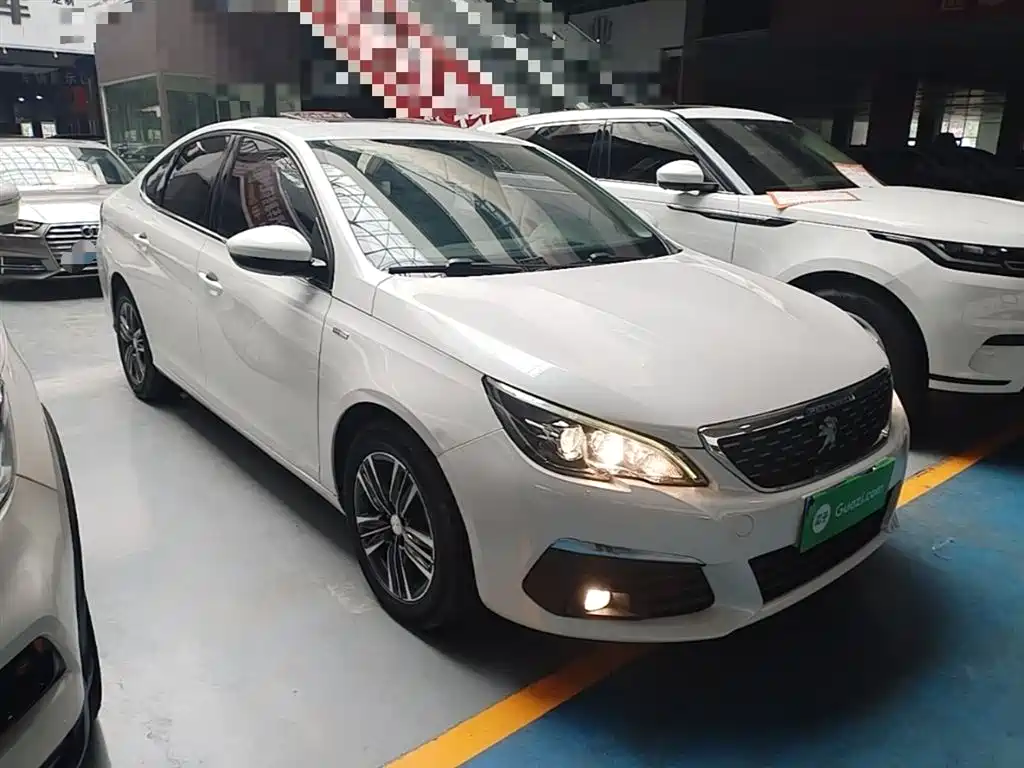 Peugeot 308 2019 230THP Automatic Luxury Edition China VI фото 4