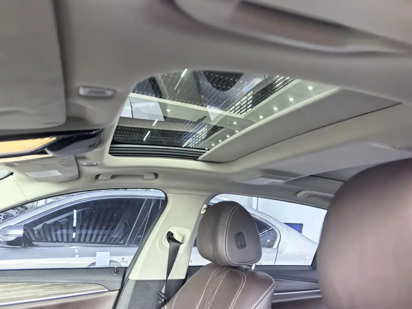 BMW 5 Series 2019 530Li Leading Luxury Package фото 13