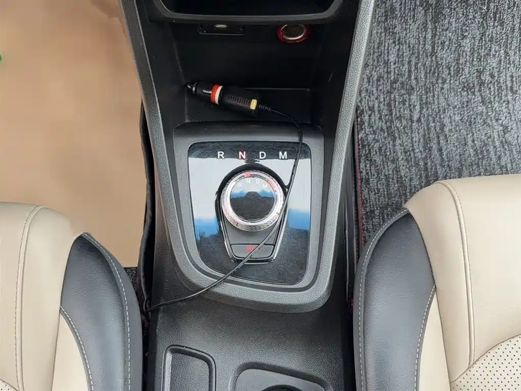 Baojun 360 2019 2018 1.5L Automatic Luxury (China V)
