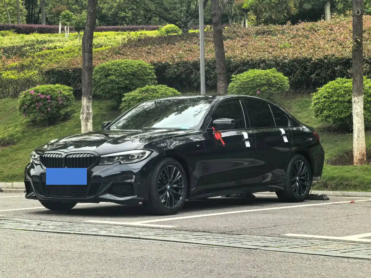 BMW 3 Series 2022 Facelift 325i M Sport Shadow Edition