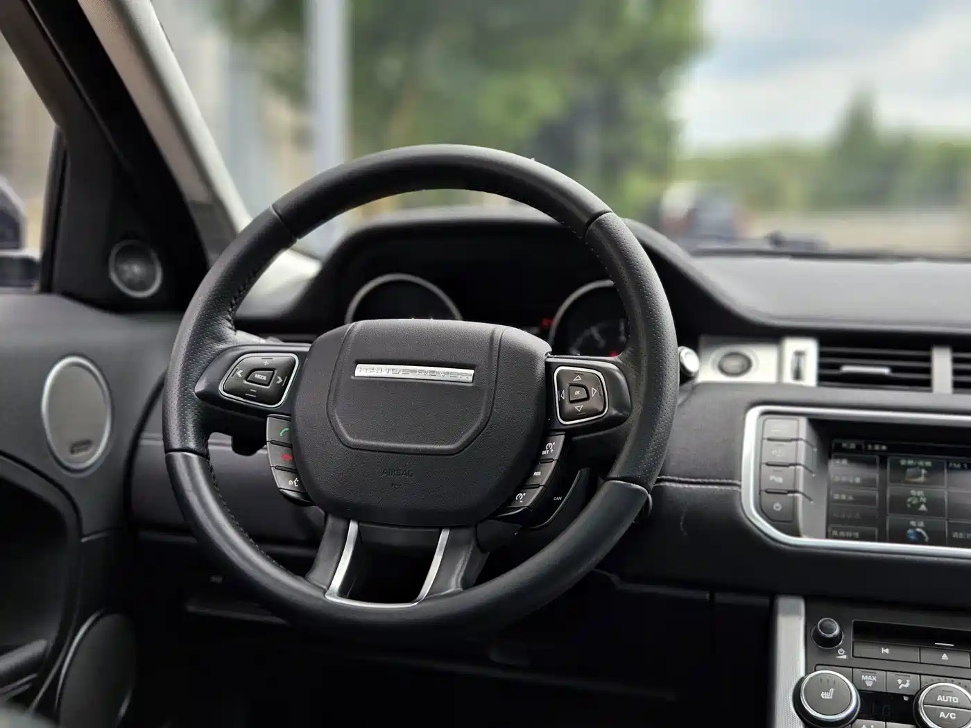 Land Rover Range Rover Evoque (Import) 2014 2014 2.0T 5-door Brilliance Sport