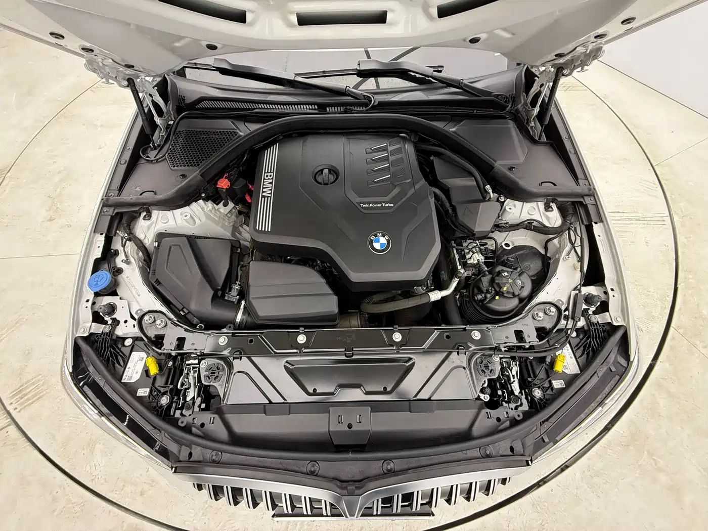 BMW 3 Series 2023 320Li M Sport Package фото 8