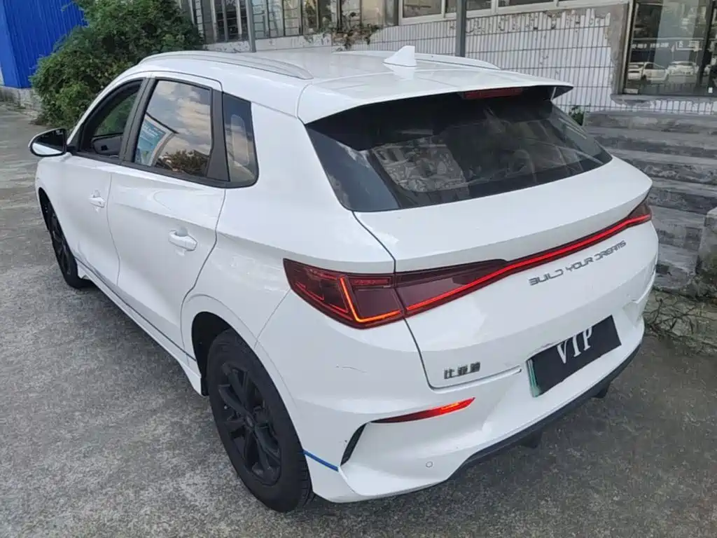 Фото 5 - BYD e2