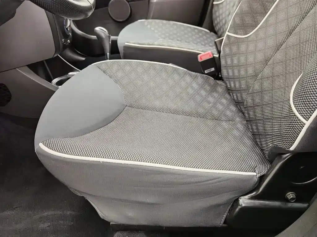BYD F0 2015 1.0L AMT Xuan Cool Edition фото 20