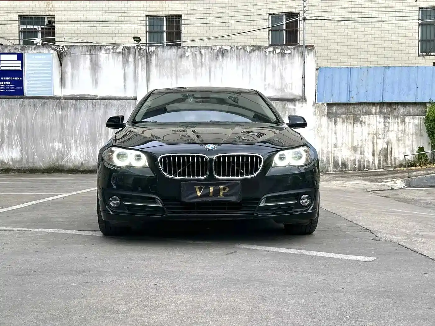 Фото 2 - BMW 5 Series