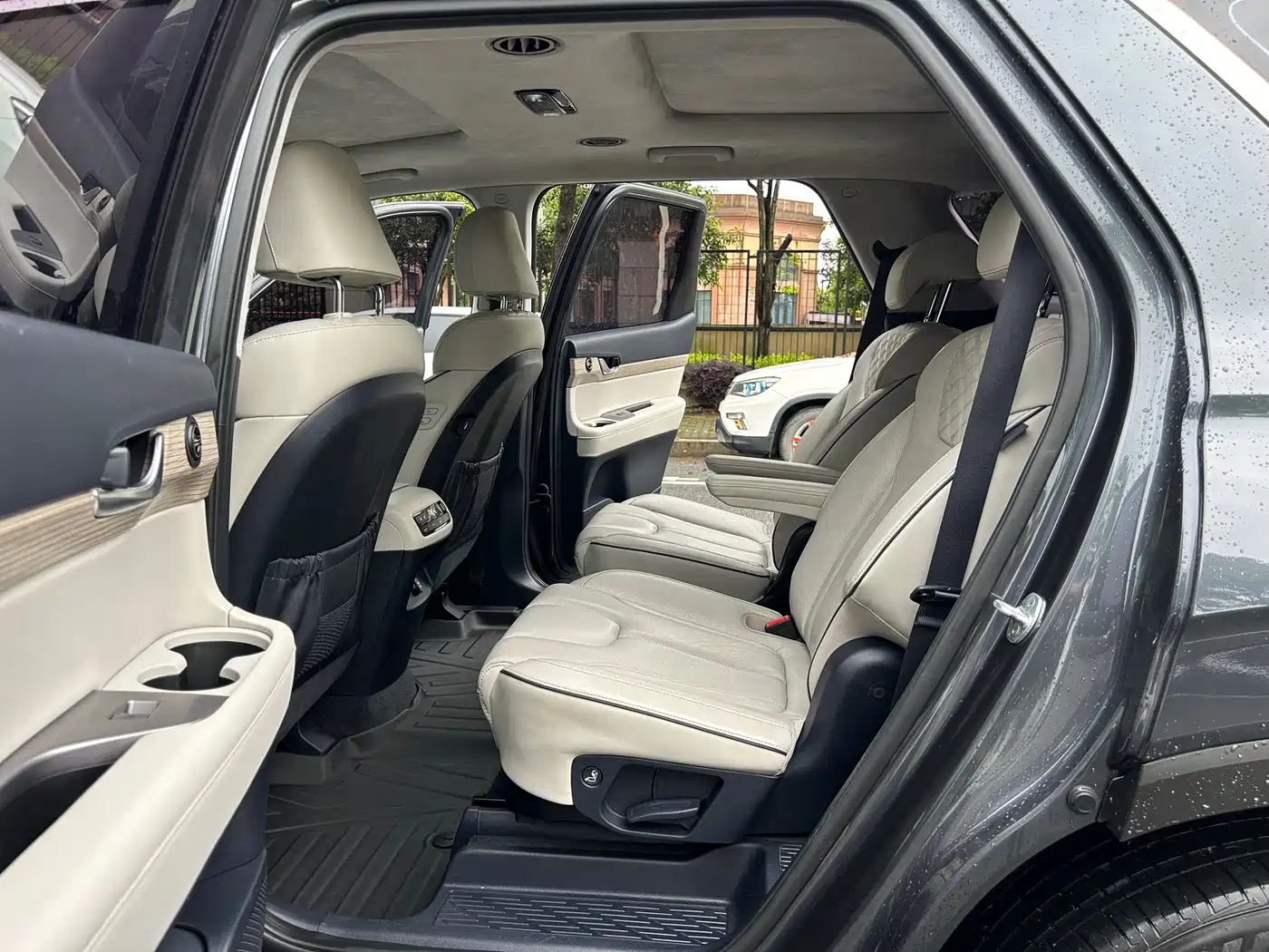 Hyundai Palisade 2021 3.5L Automatic 4WD GLS фото 8