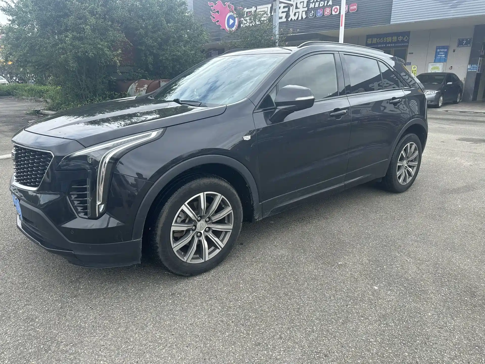 Фото 2 - Cadillac XT4