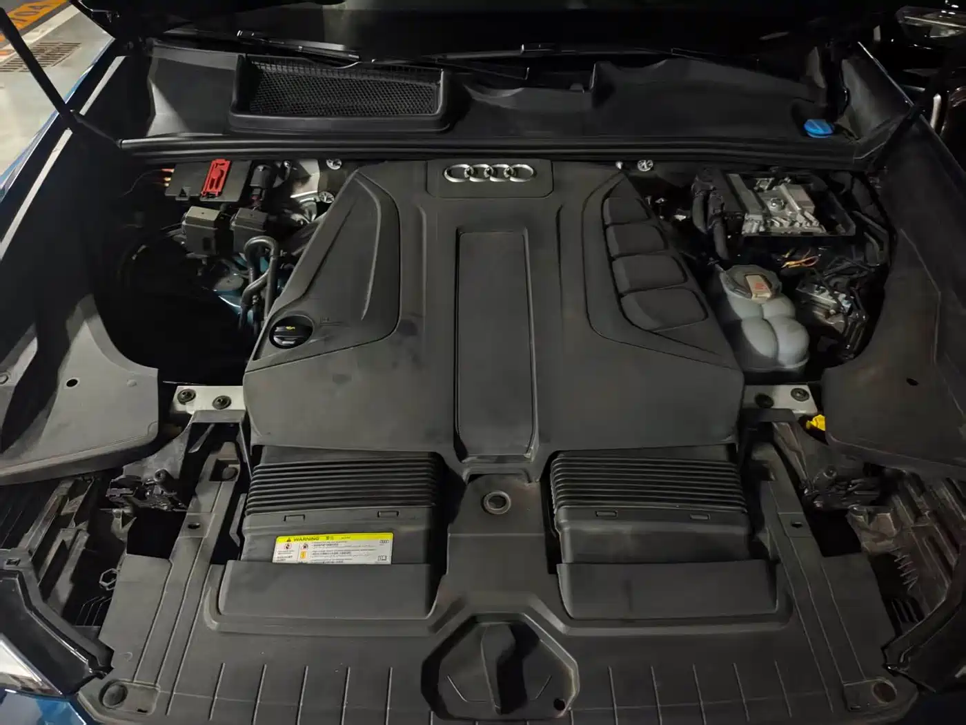 Audi Q8 2020 2019 45 TFSI Luxury Elegance