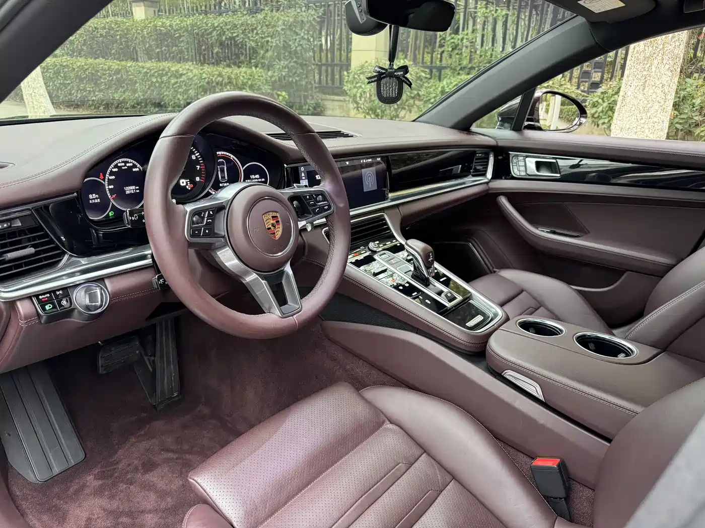 Porsche Panamera 2017 Panamera Executive Long Wheelbase 3.0T фото 6