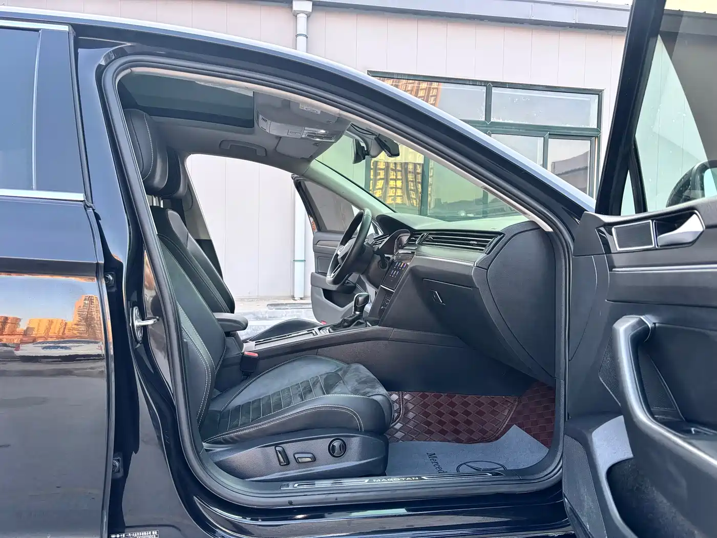 Volkswagen Magotan 2020 330TSI DSG Luxury фото 9
