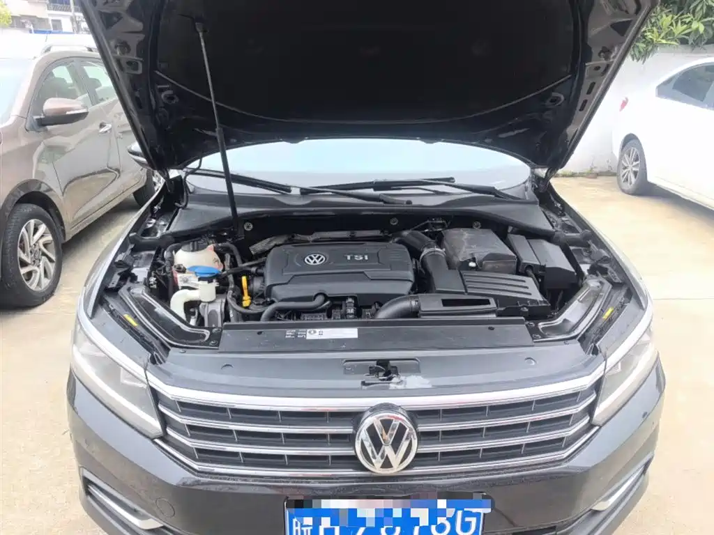 Volkswagen Passat 2017 330TSI DSG Prestige фото 20
