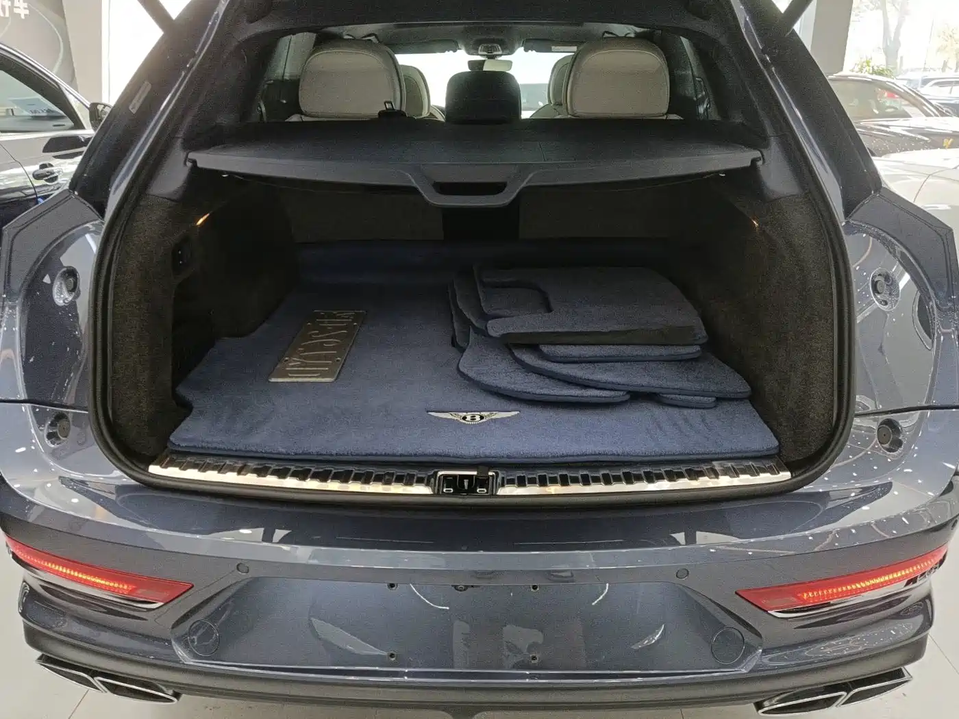 Bentley Bentayga 2024 2024 4.0T V8 Long Wheelbase