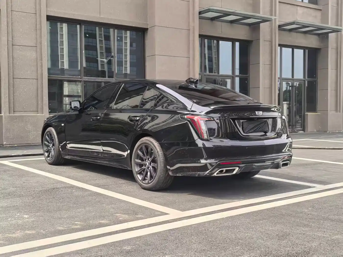 Cadillac CT5 2025 Model 28T Track Performance Edition фото 7