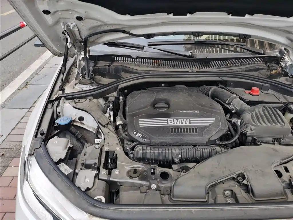 BMW 1 Series 2022 125i M Sport Shadow Edition фото 22