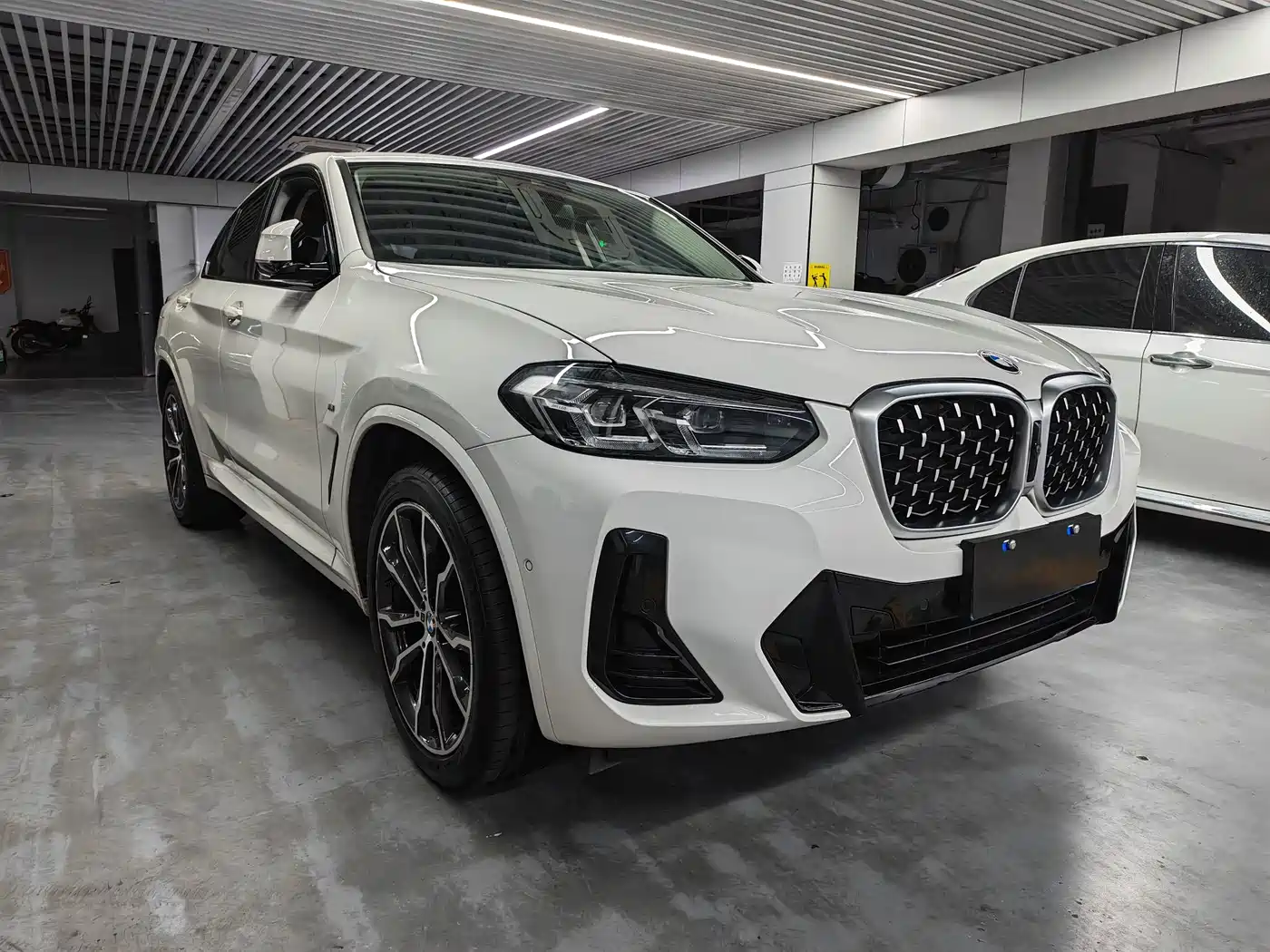 BMW X4 2022 xDrive 30i M Sport Package фото 3