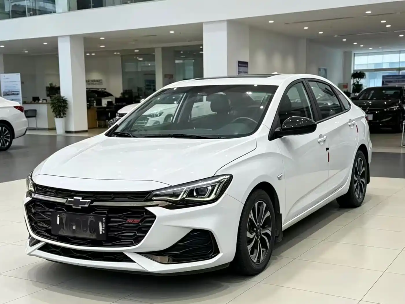 Chevrolet Monza 2019 RS 330T Auto Smooth Edition China VI фото 2
