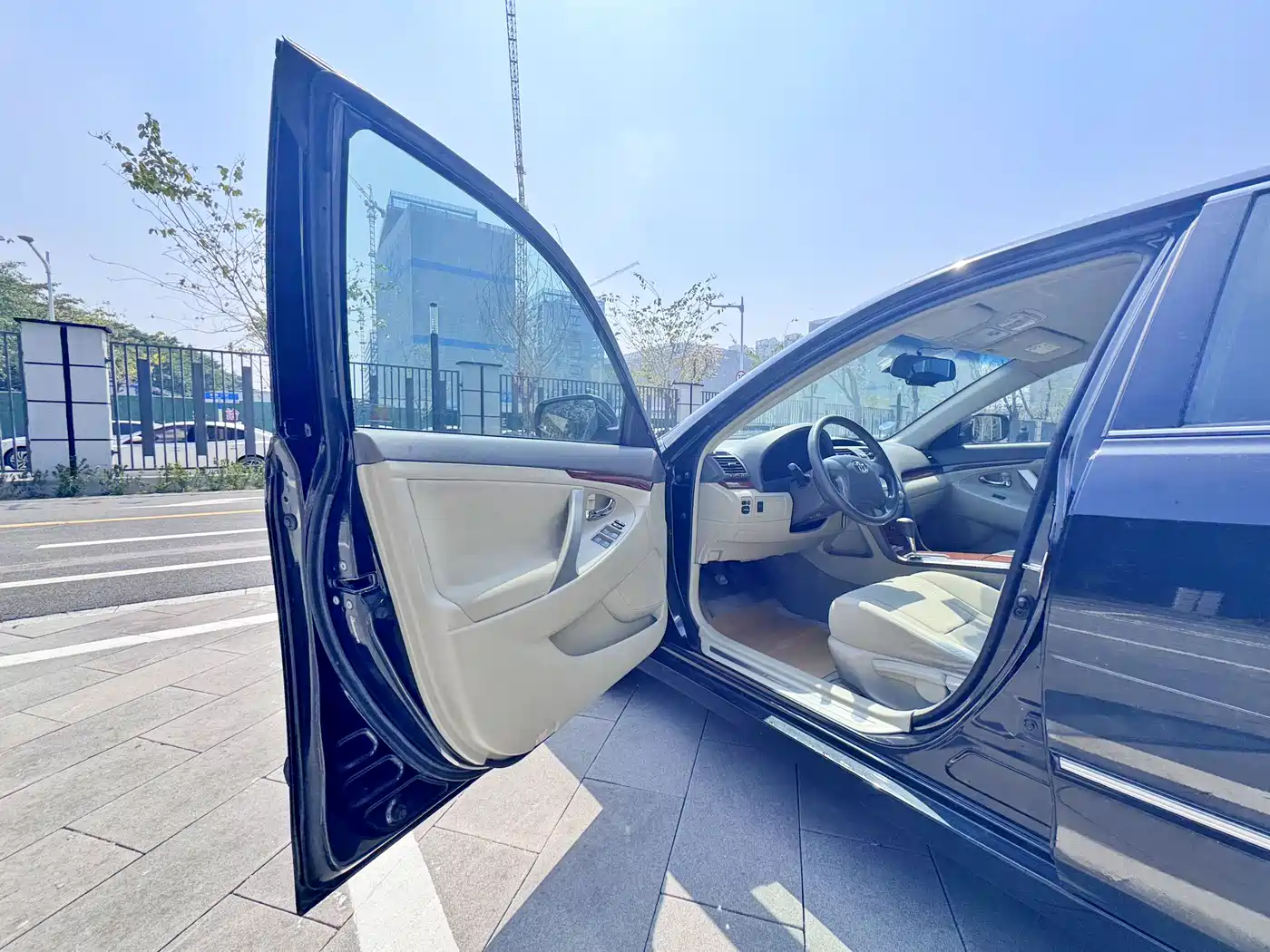 Toyota Camry 2013 200E Classic Elite Edition фото 22
