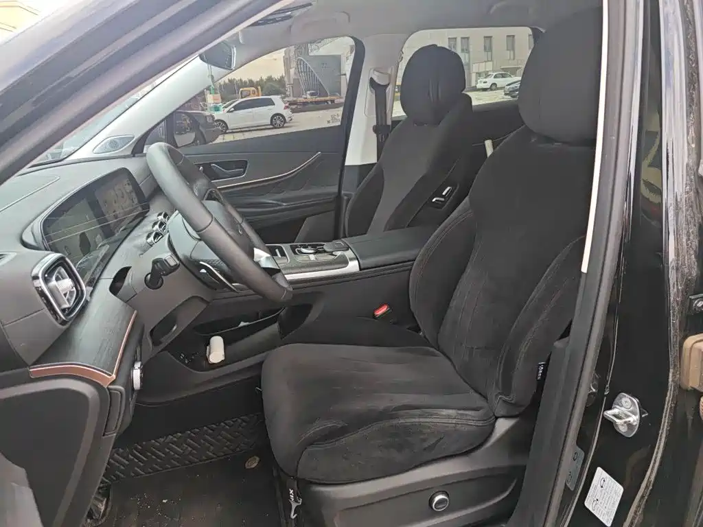 Chery Tiggo 9 2023 2023 Facelift 2.0T DCT FWD Luxury Edition 5-seater
