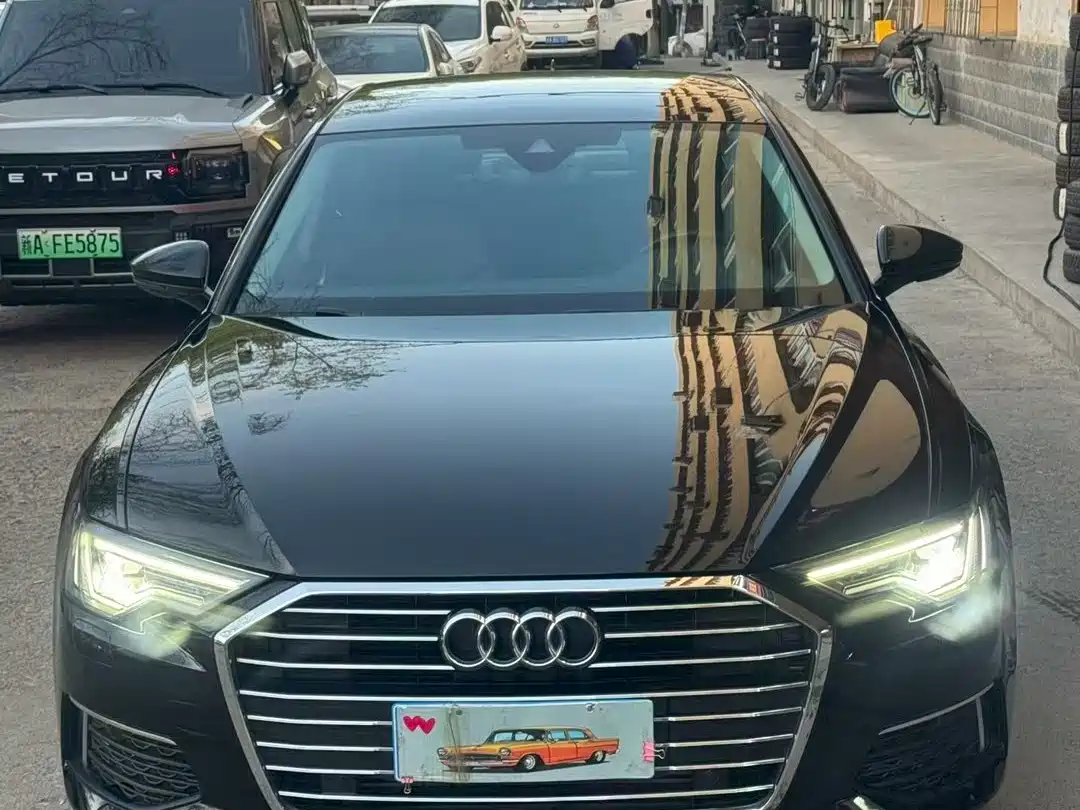 Audi A6L 2022 40 TFSI Luxury Elegance фото 2